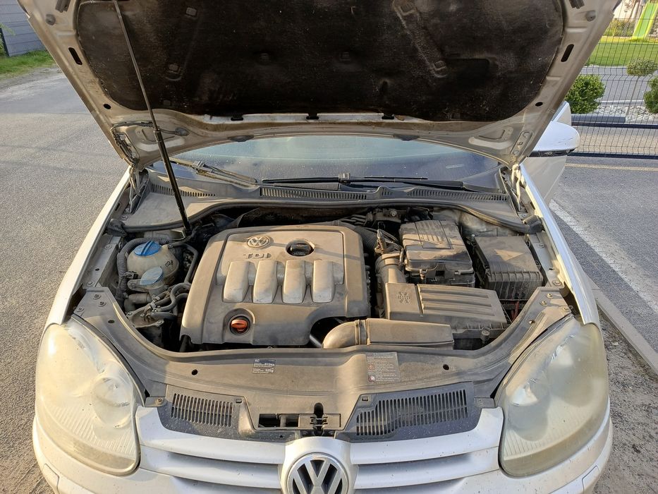 Golf 5 na części