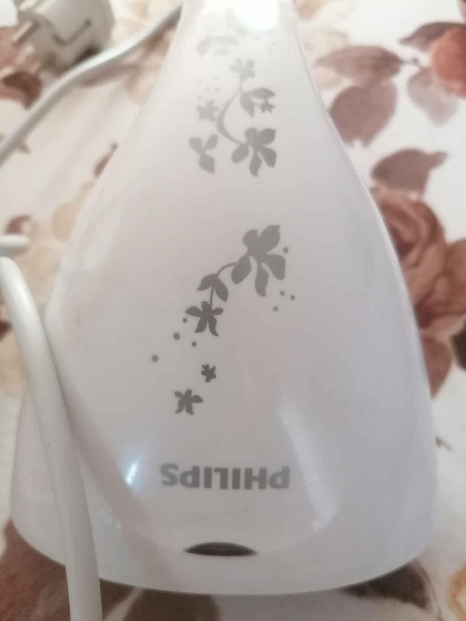 Ręczny steamer do ubrań Philips