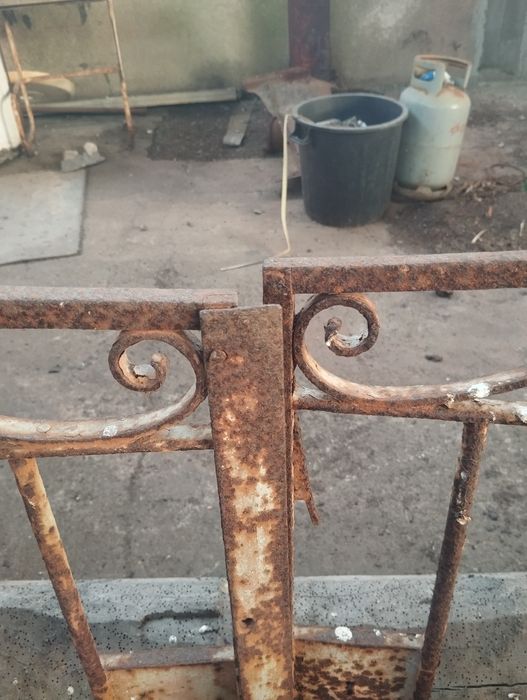 Portão antigo em ferro