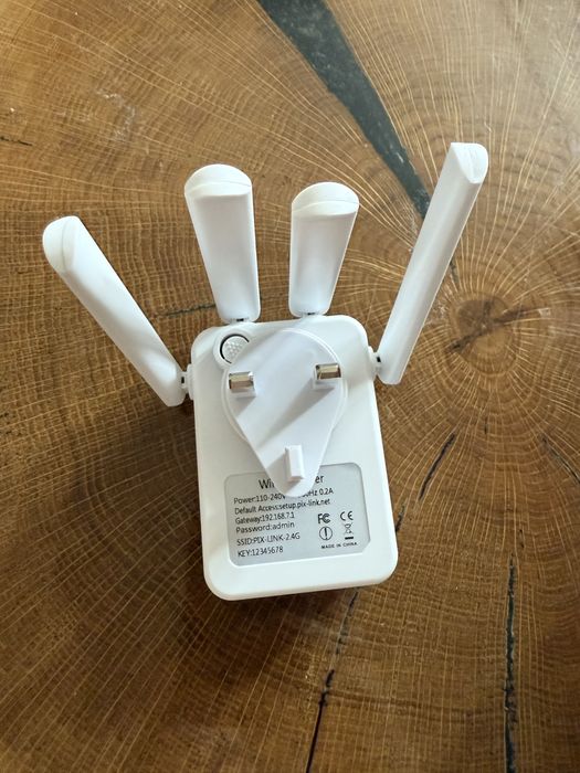 Wzmacniacz sygnału WiFi Repeater 1200Mbps