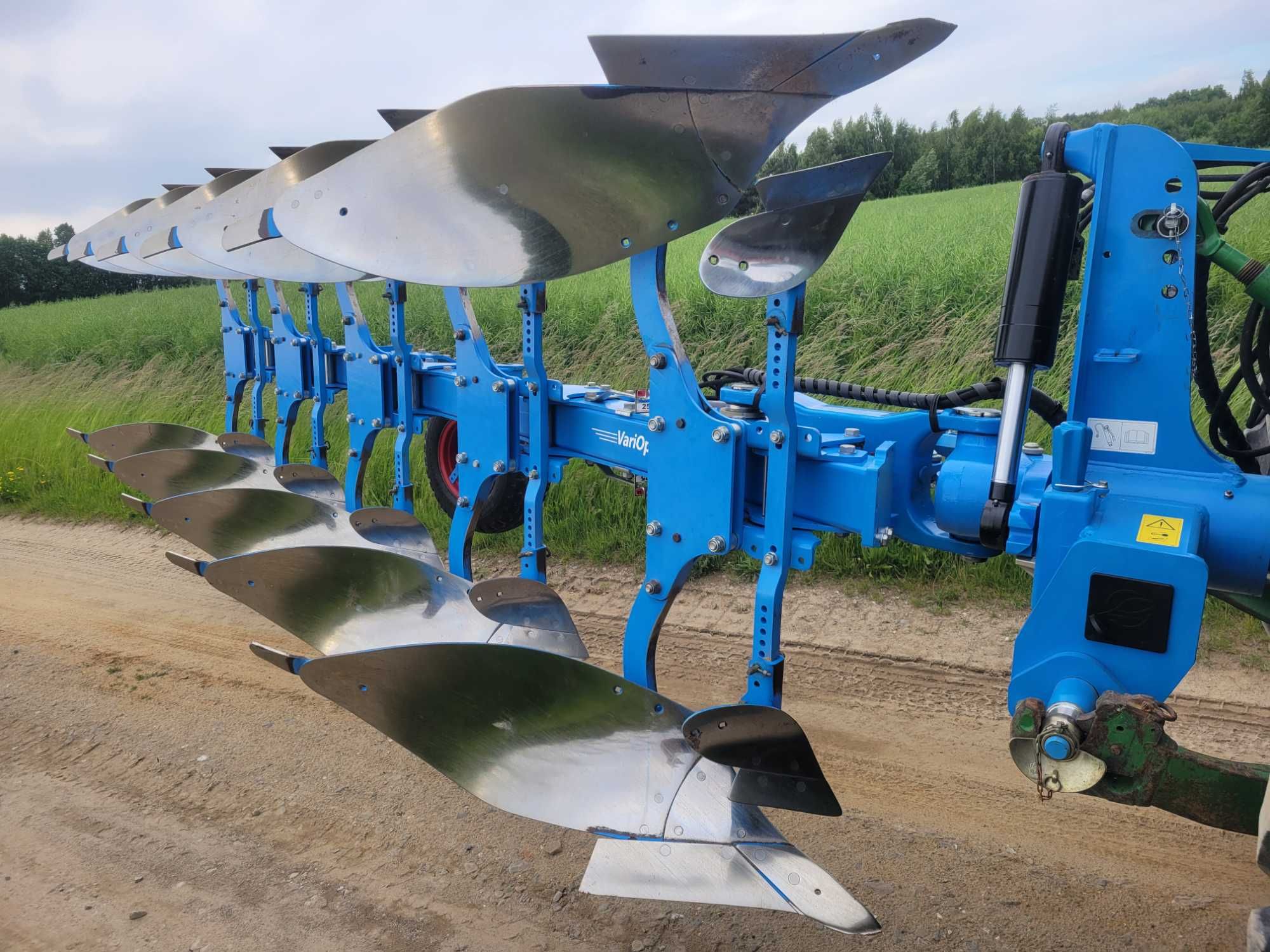 Lemken Vari Opal 8