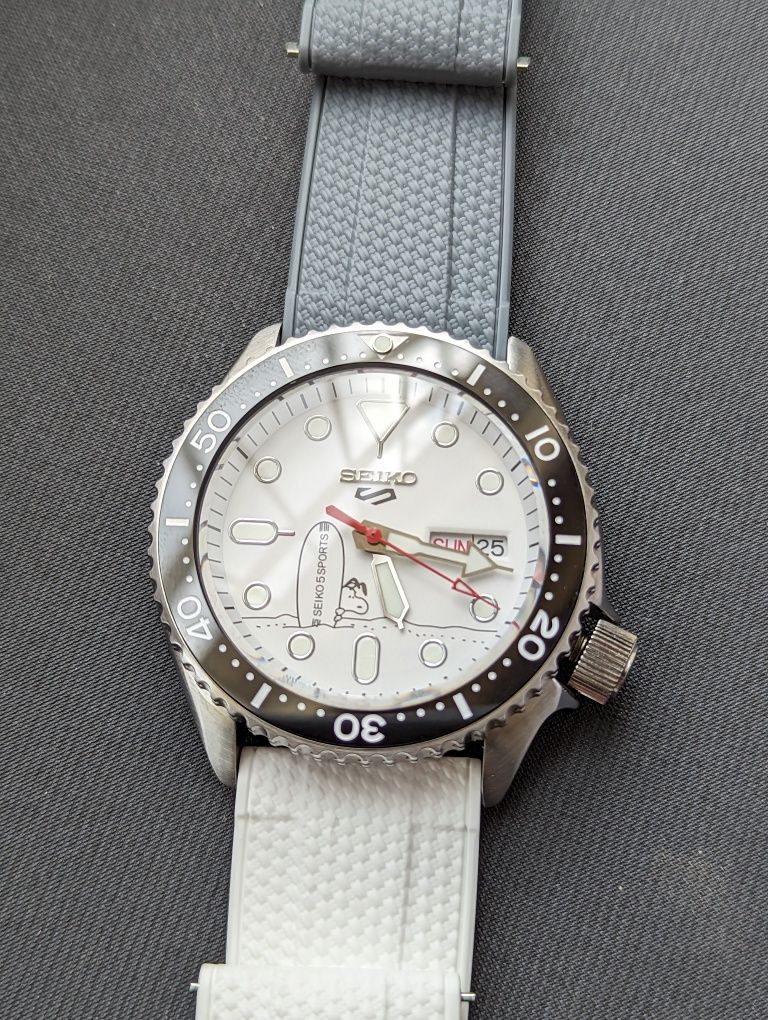 Skonfiguruj swój własny zegarek Seiko mod na zamówienie