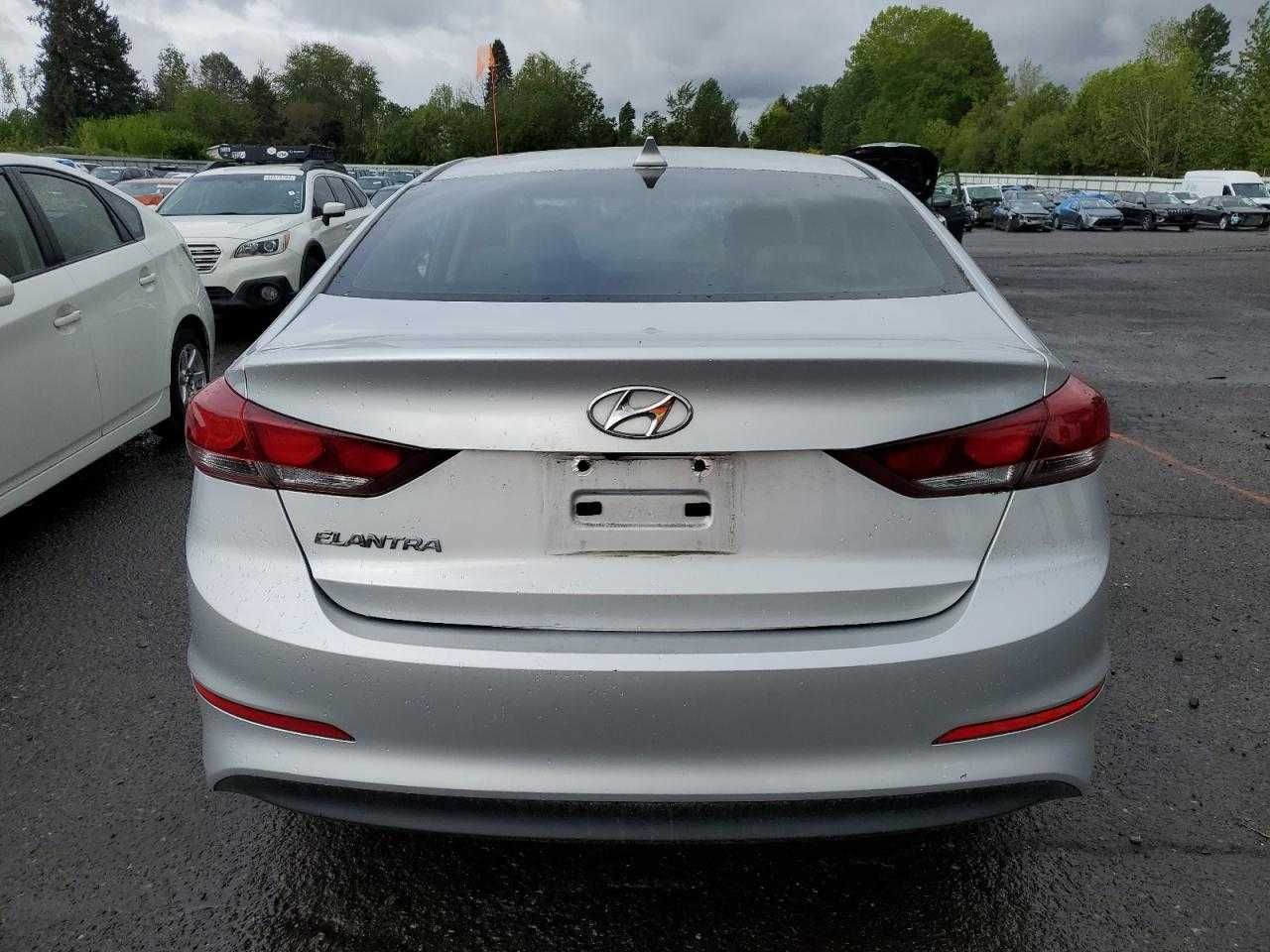 Hyundai Elantra Se 2017