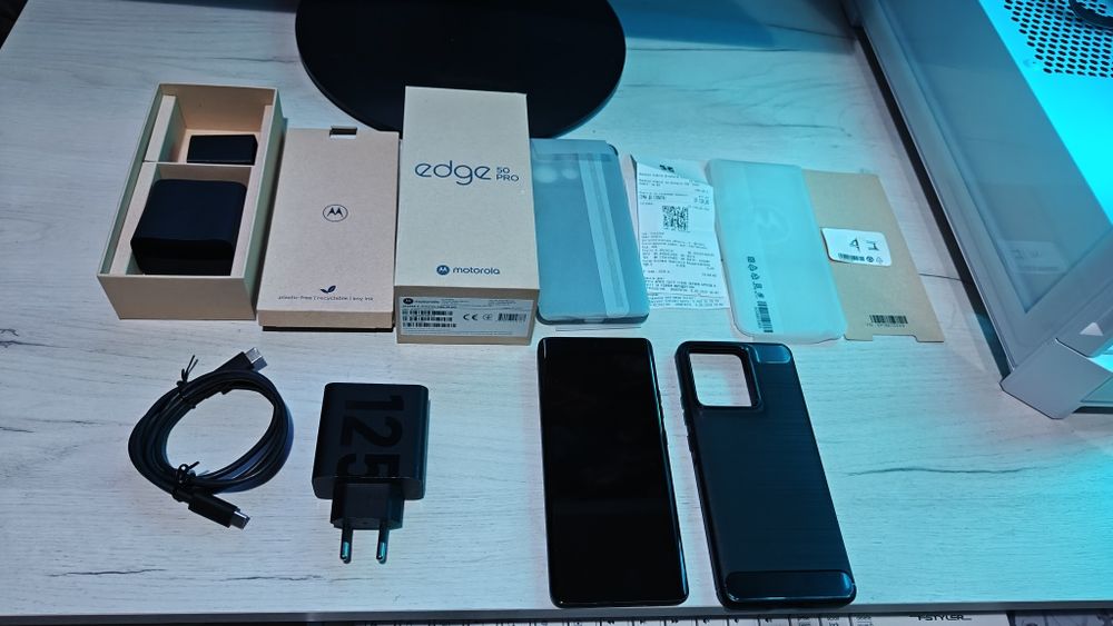 Motorola Edge 50 Pro 12/512GB Global