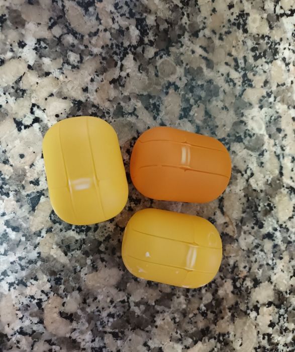 Lote 3 capsulas  ovos kinder