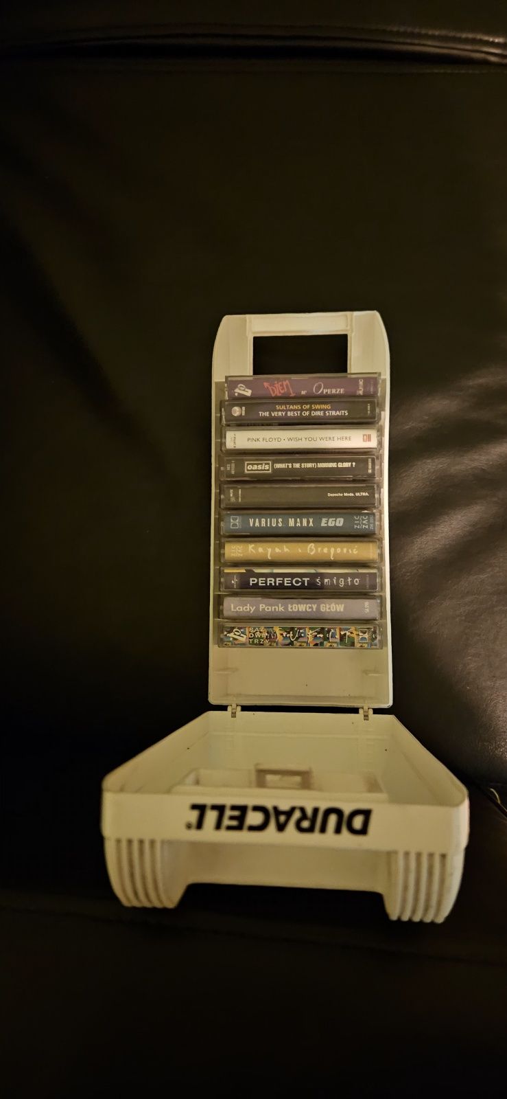 Box na kasety magnetofonowe Duracell