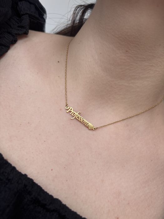 Colar auxiliar, educadora e professora