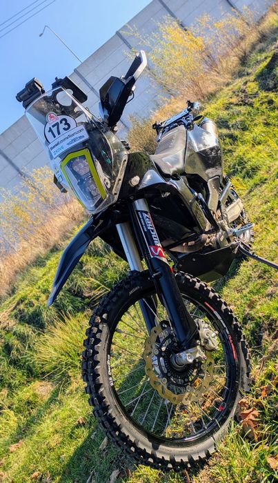 Husqvarna 701 enduro rally baja