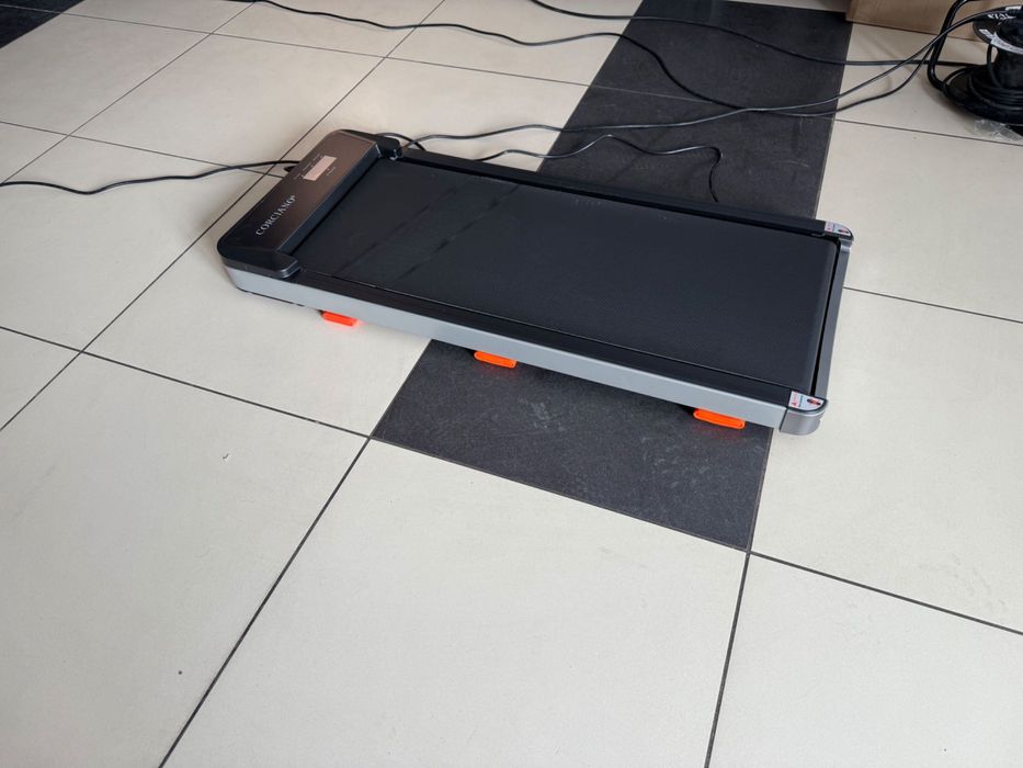 Bieżnia elektryczna pad Corciano Nowa