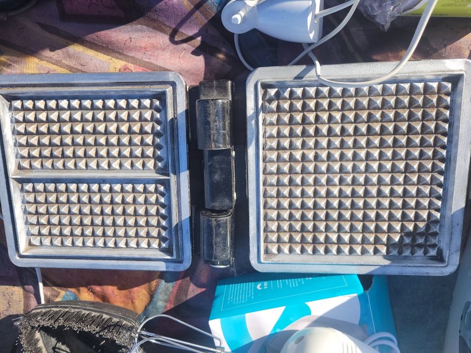 Електровафельниця