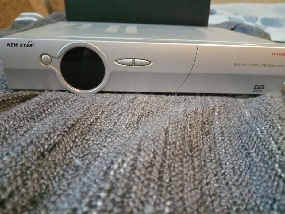 Тюнер NEW STAR ST-205M