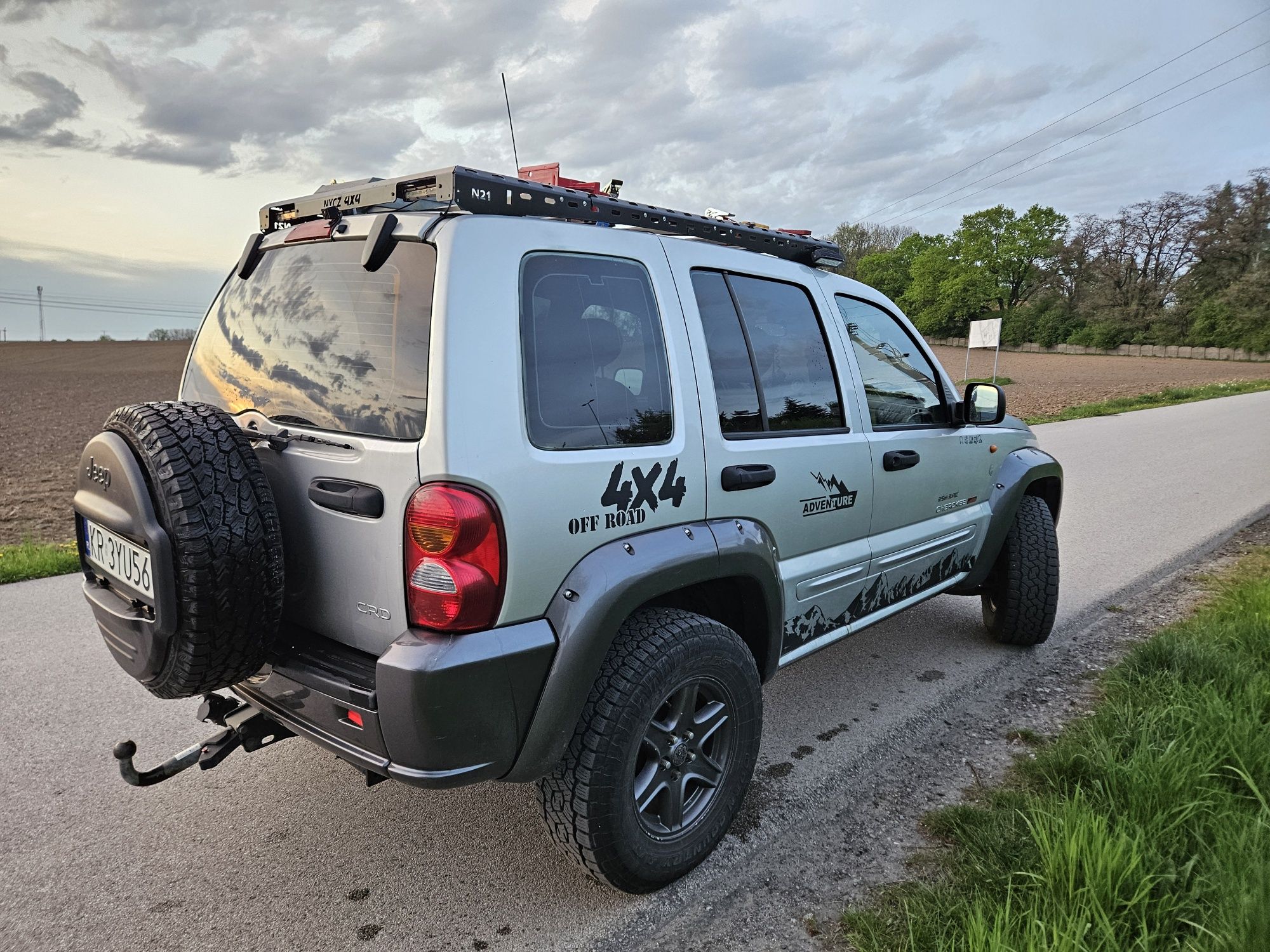 JEEP Liberty/CHerokee KJ 2.8 CRD RIVER EDITION - 2003r.