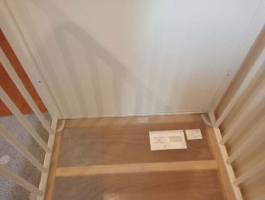 Berço bebé Smagora IKEA com estrado e colchão ortopédico