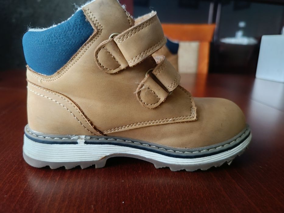 Buty dziecięce zimowe
