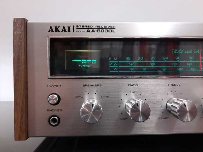 AKAI AA-8030L - Receiver Stéreo