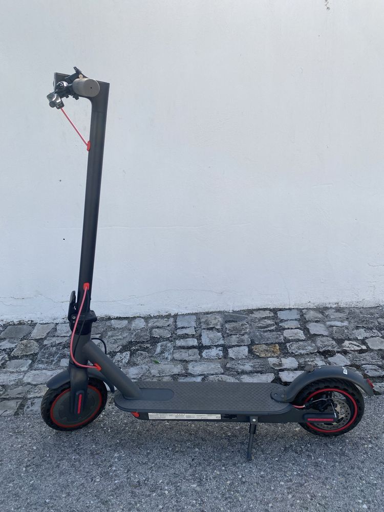 Trotinete elétrica semi novo