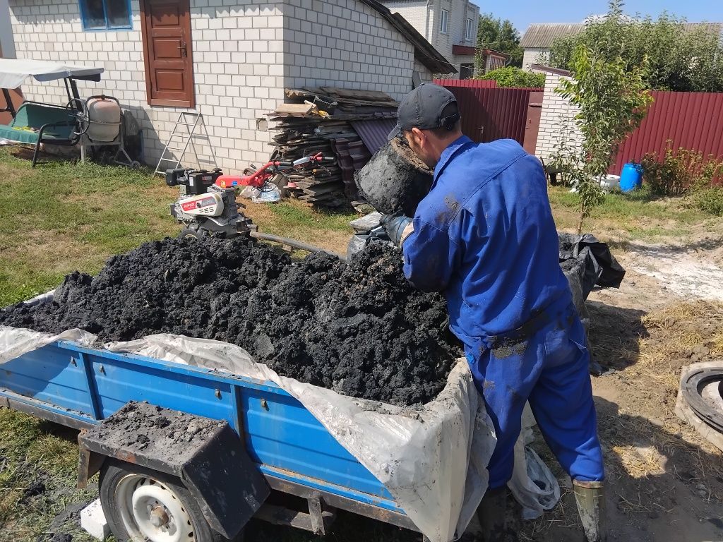 Услуги Илососа .Чистка ям от ила. Прочистка дренажа Осокорки