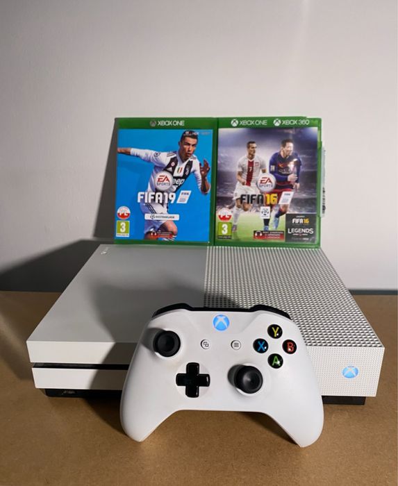 Konsola Xbox One S + pad + gry fifa 19 i fifa 16 SZYBKA WYSYŁKA Xone