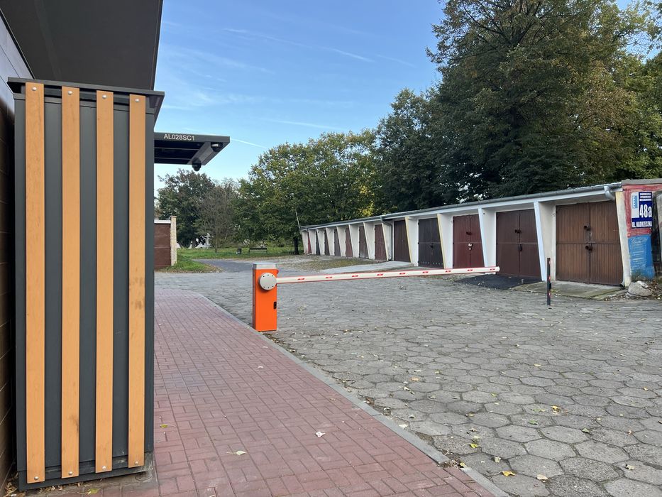 Wynajmę duży, murowany garaż przy ul. Nadrzecznej w Częstochowie