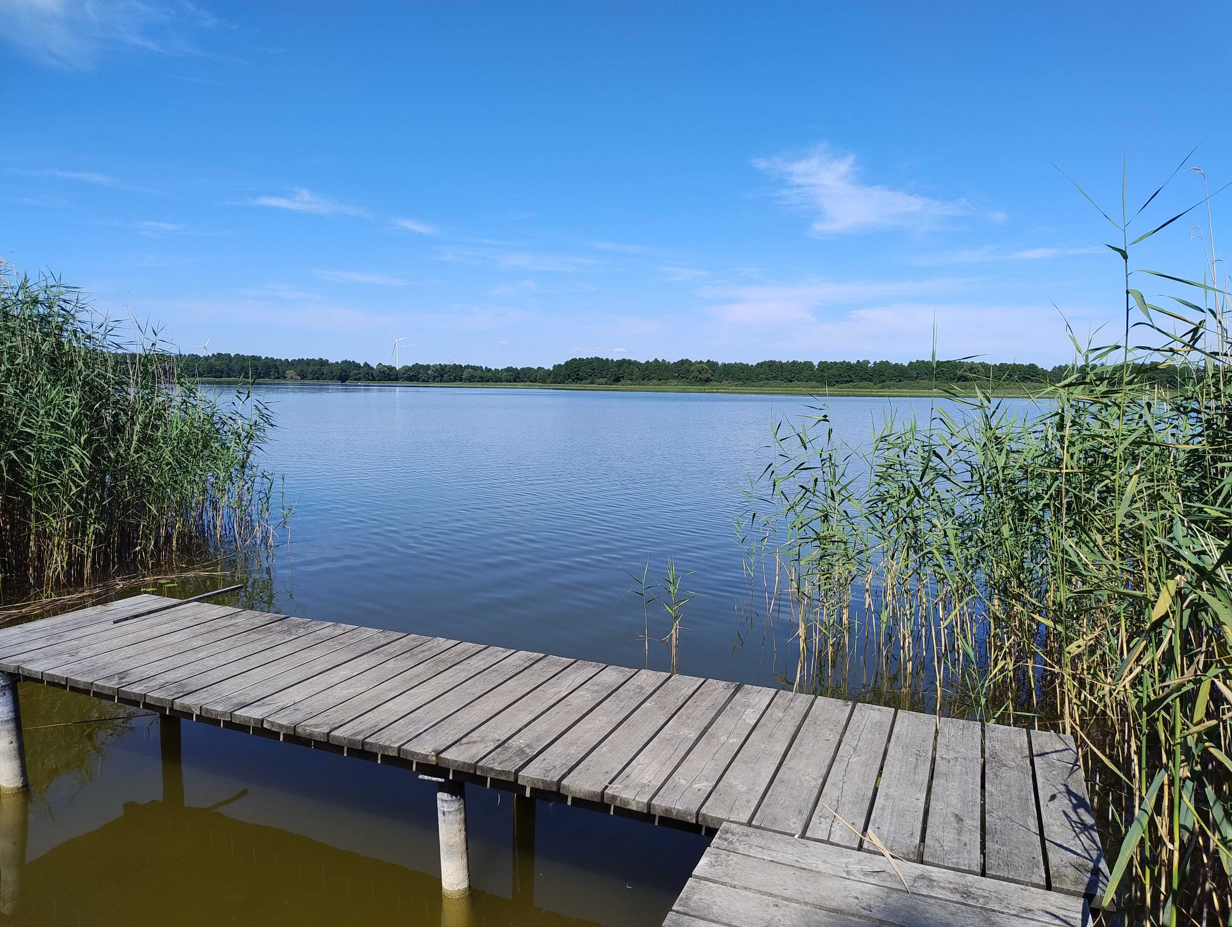 Domek nad jeziorem- Mazury- Linia Brzegowa, Prywatny Pomost