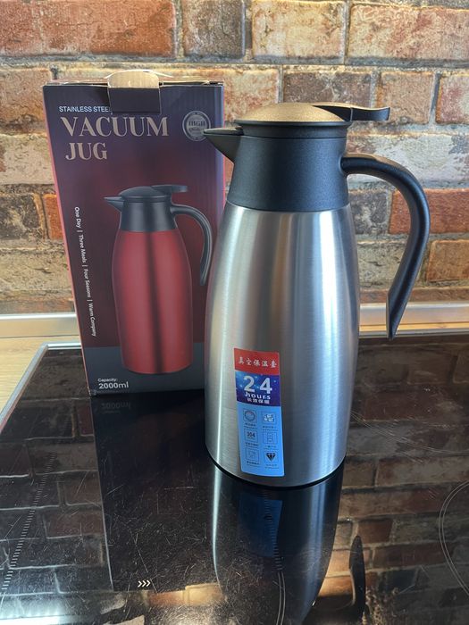 Чайник термос новий на 2 л.