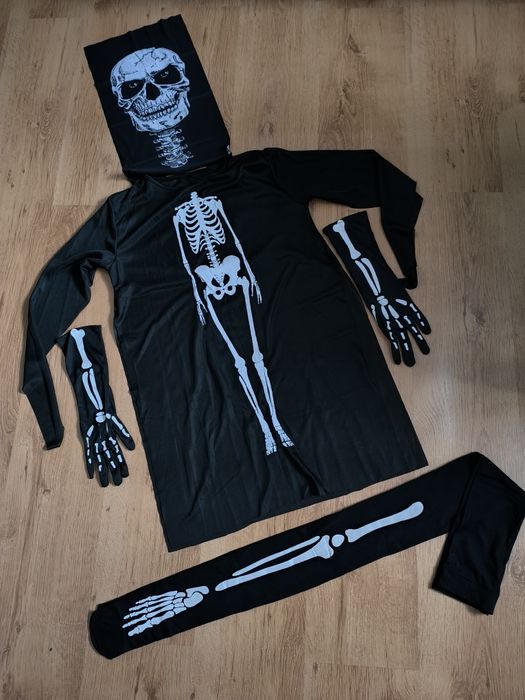 Strój na Halloween " Szkieletor"