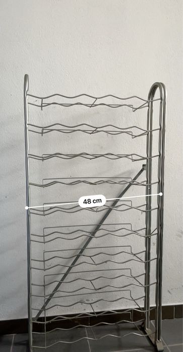Garrafeira em aluminio