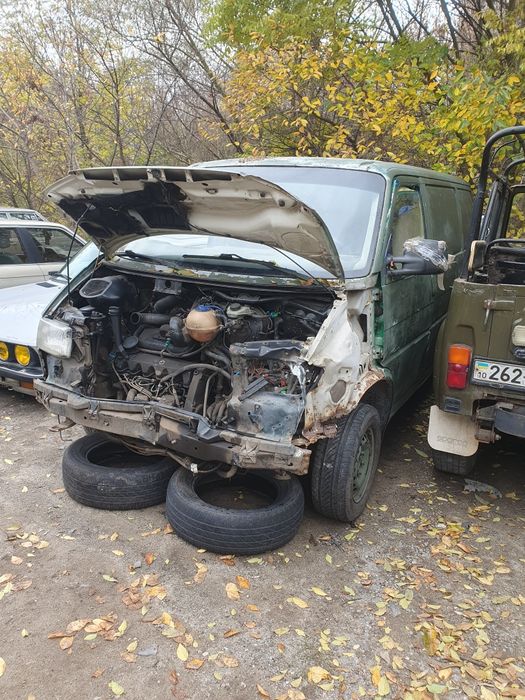 Разборка volkswagen  transporter t4 2.5 td