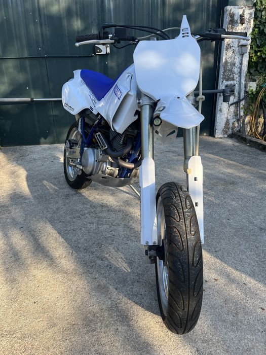 Yamaha tt600 muito estimada