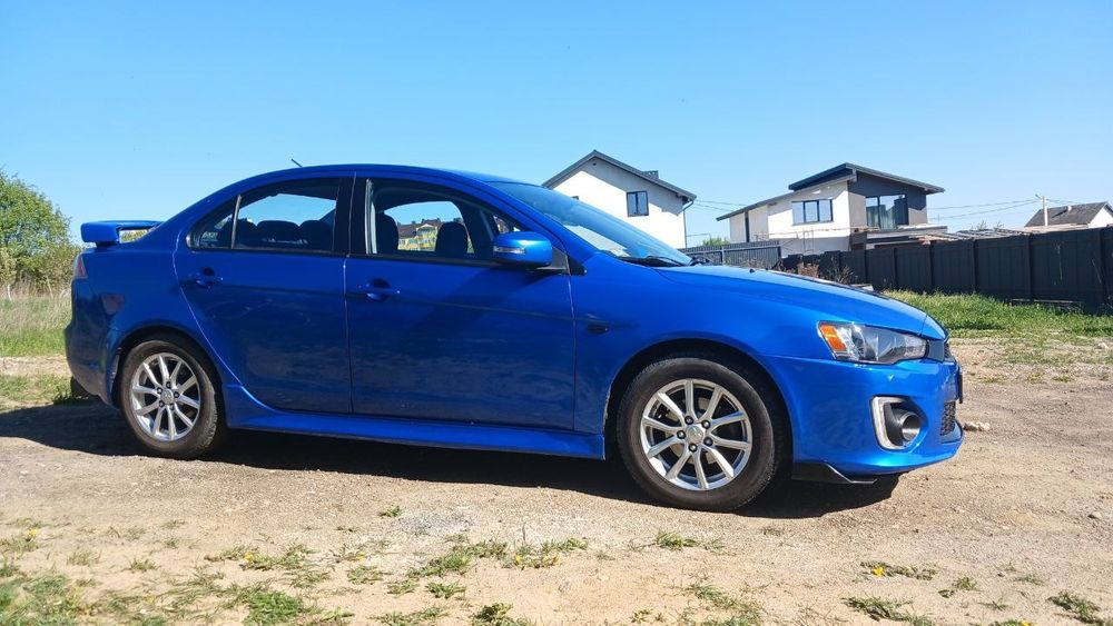 Mitsubishi Lancer X 2015 AWC