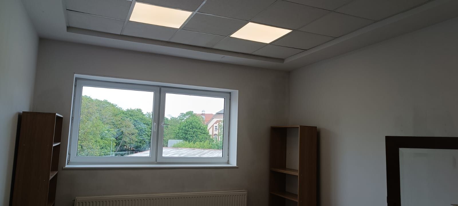 Pomieszczenie biurowe Jagiellońska