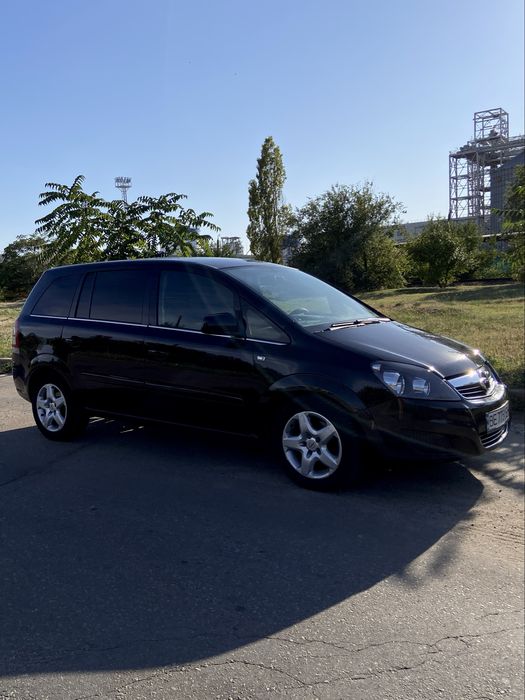 Opel Zafira 1.7 2011