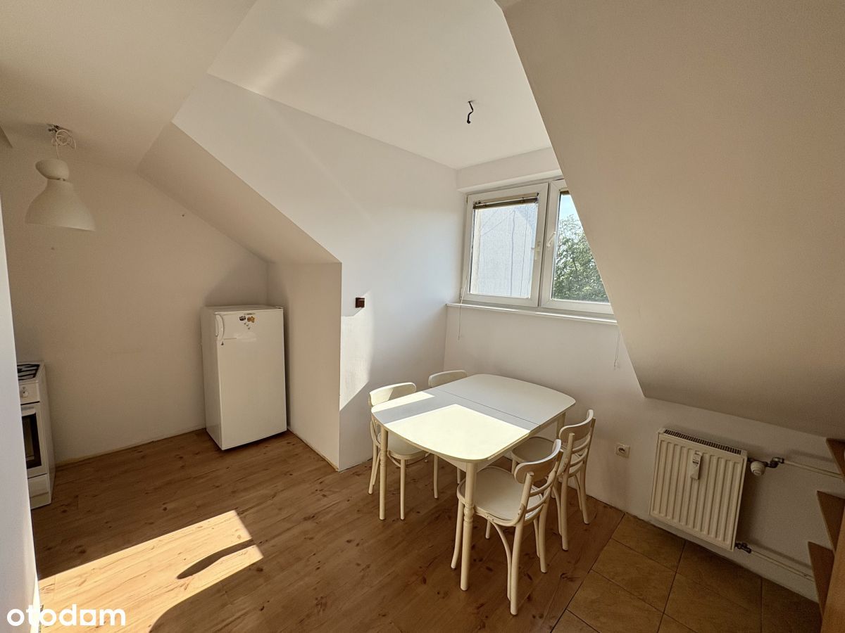 Przytulna Kawalerka 2 Pokoje Balkon | Dąbrowa