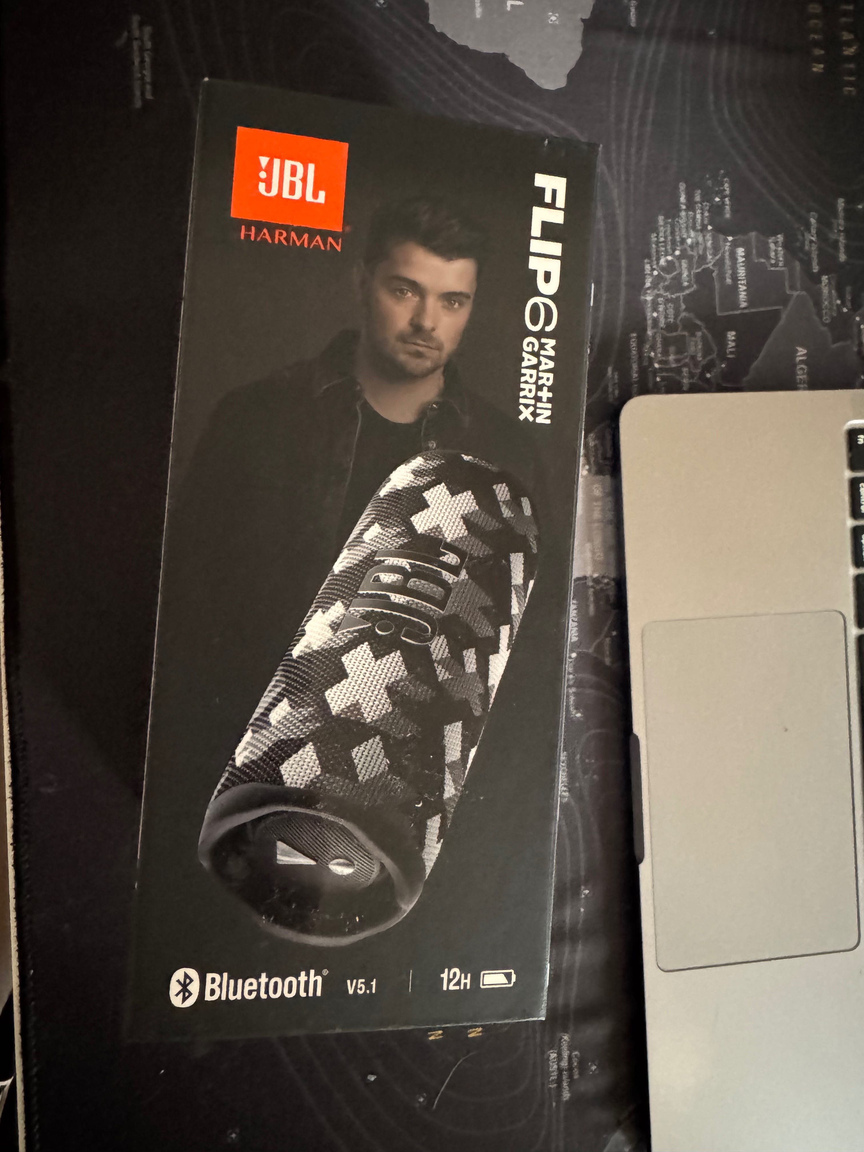 Przenośny głośnik JBL Flip 6 biało-czarny 30W Martin Garrix