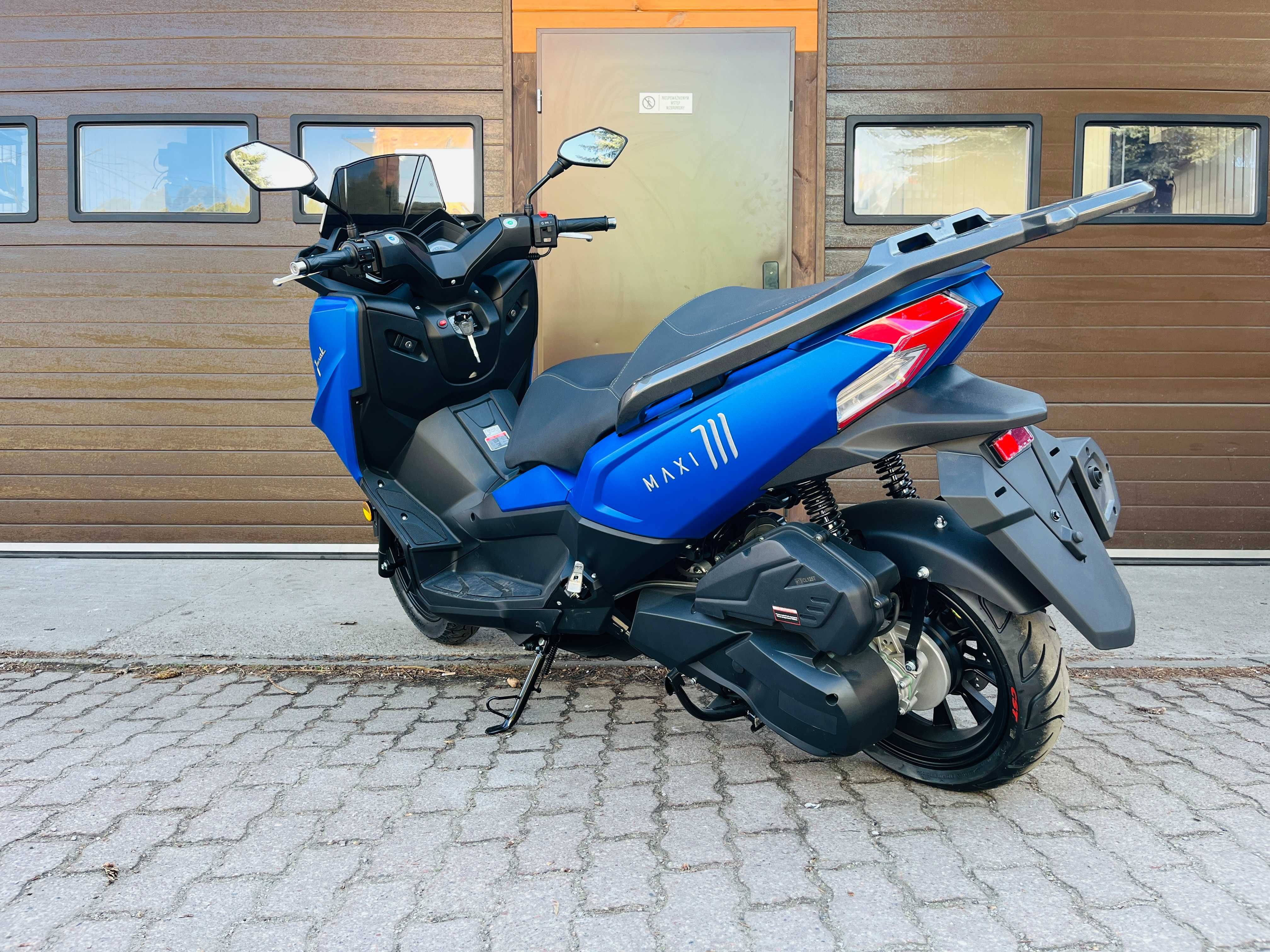 Junak 711 (2025)-Serwis|Raty|Gwarancja|Salon|Dowóz