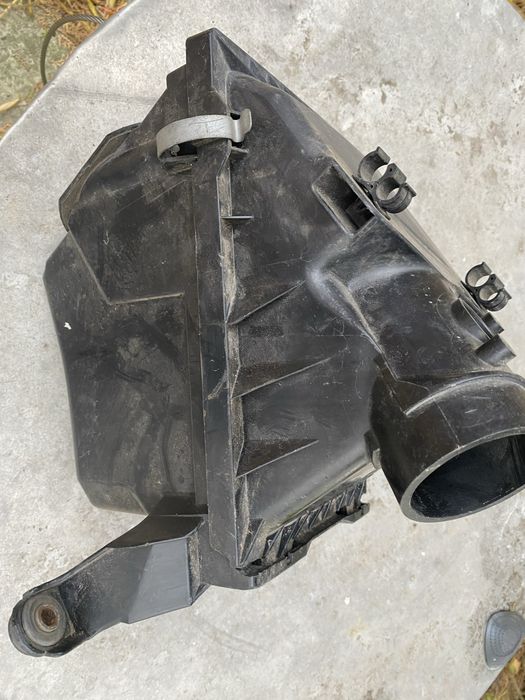 Корпус воздушного фильтра Субару WRX STI 2003 г