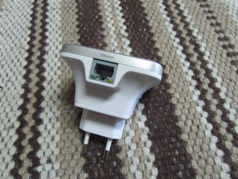 Wi-Fi Repeater - NOS