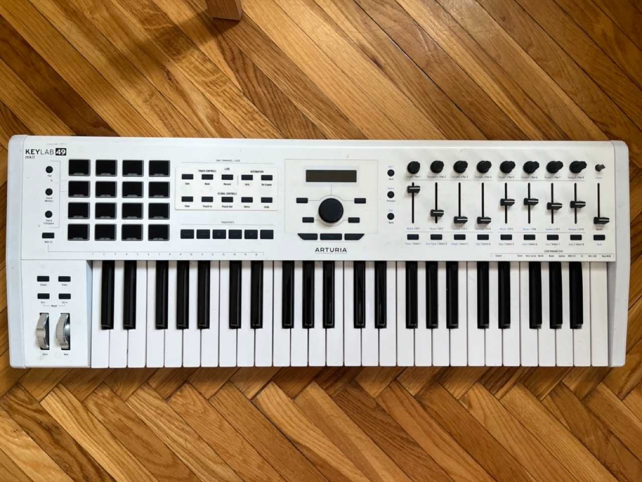 Arturia KeyLab MkII 49