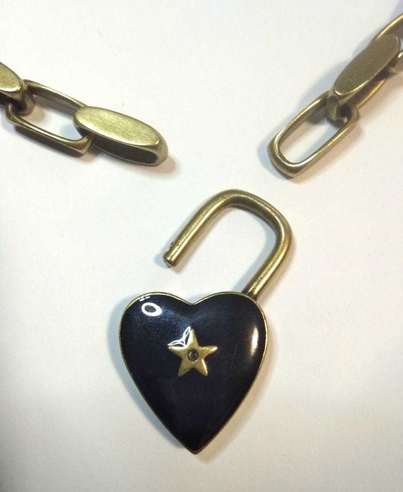 Украшение Dior. Высочайшего качества бижутерия