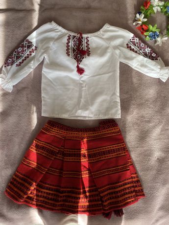 Продам набор в укр стилі: вишиванка, юбка та вінок