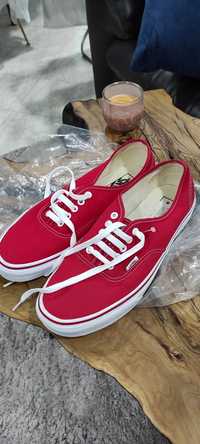 Ténis Vans Authentic 44 vermelho