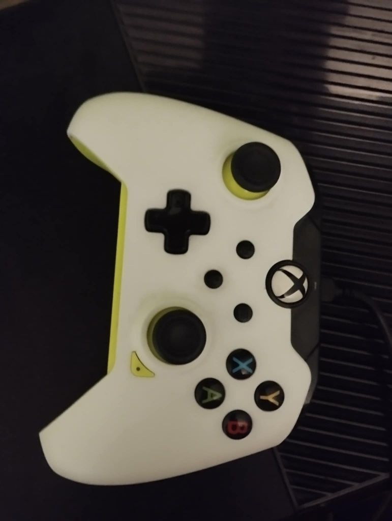Konsola Xbox One