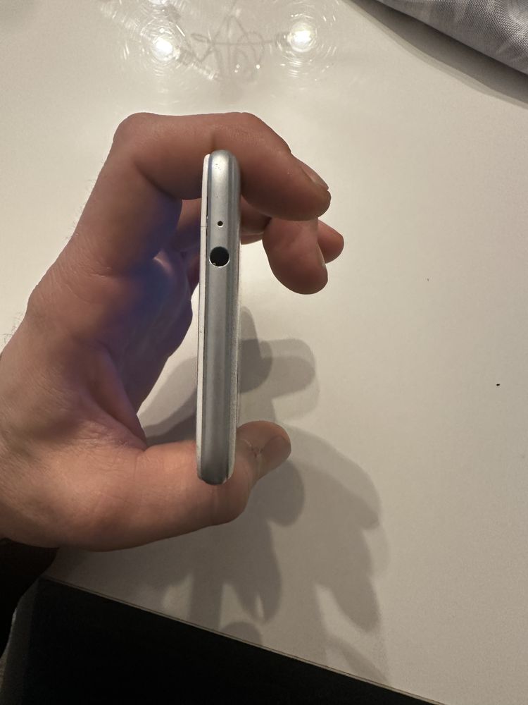 Huawei P9 Lite Mini SLA-L22