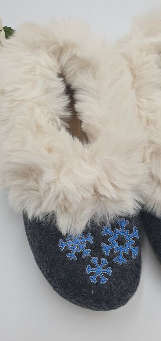 Bambosze zimowe filcowe ocieplane z futerkiem 39 gruba podeszwa