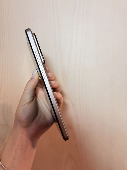 Realme GT 7 Pro 5G/ 12/256гб! (БЕЗ БЛОКУВАНЬ)