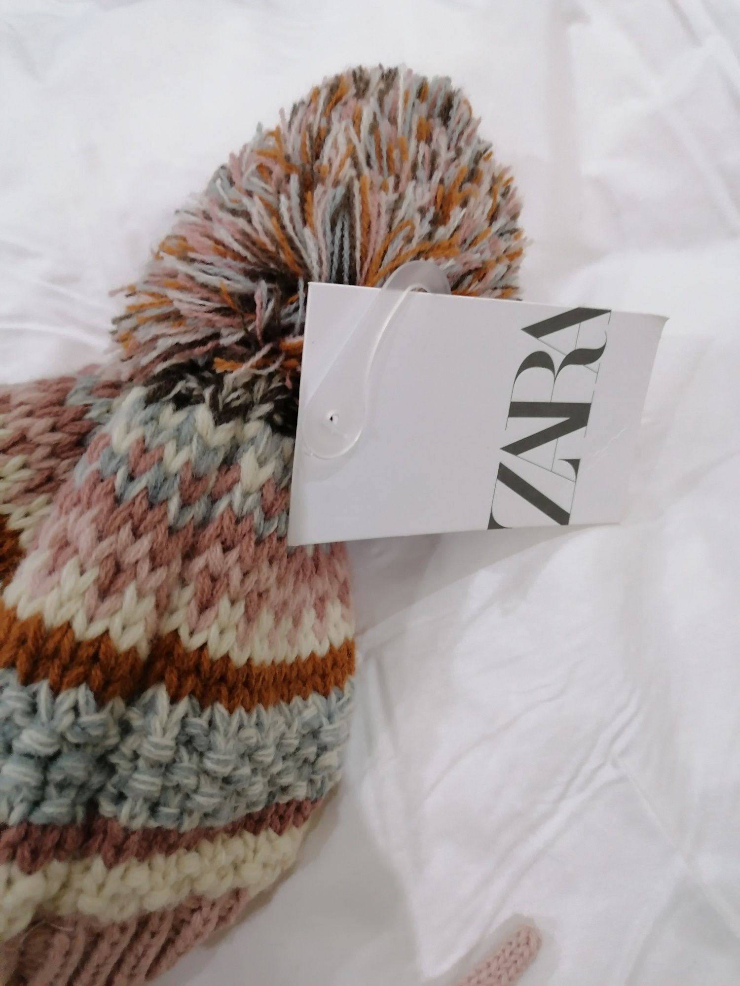 Gorro menina Zara