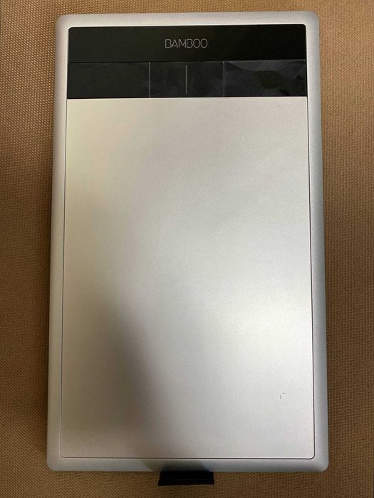 Графічний планшет Wacom Bamboo (CTH670)