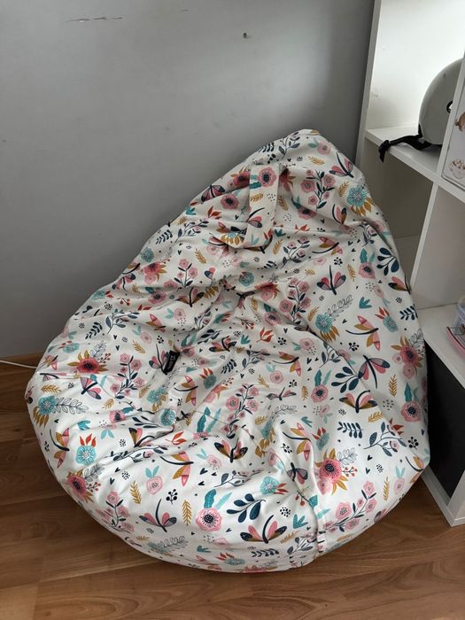 Duzy puf siedzisko sako fotel do pokoju dziecka