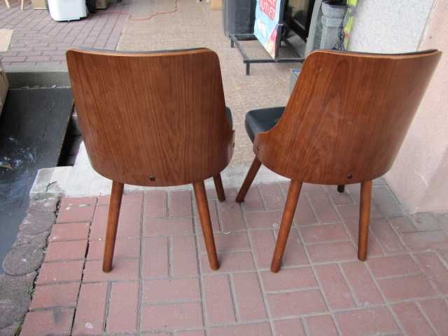 Zestaw 2 skandynawskich krzeseł krzesło Drewno Orzech laskowy i Skóra