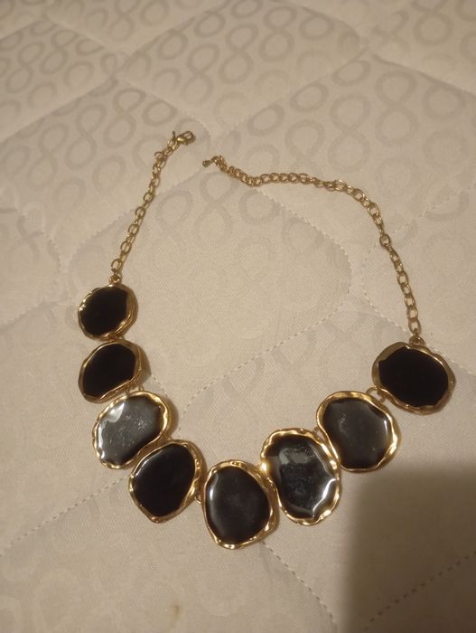 Colares várias cores